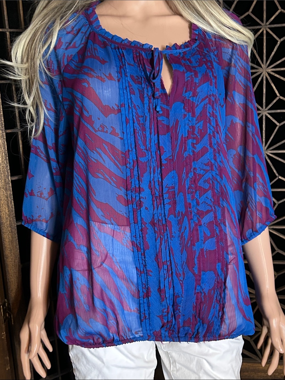 EXPRESS SHEER BOUSE L
